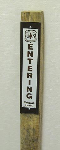 01-170 - Wood Post Marker
